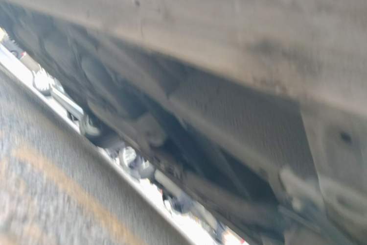 Used Roewe iMAX8 2023 400TGI Comfort Edition Chassis Front Right