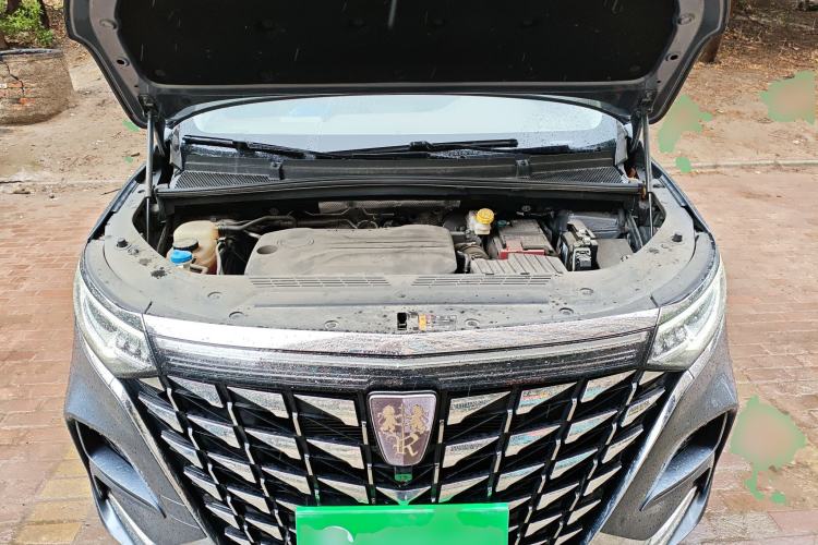 Used Roewe iMAX8 2023 400TGI Comfort Edition Engine Bay