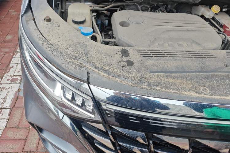 Used Roewe iMAX8 2023 400TGI Comfort Edition Engine Bay Right