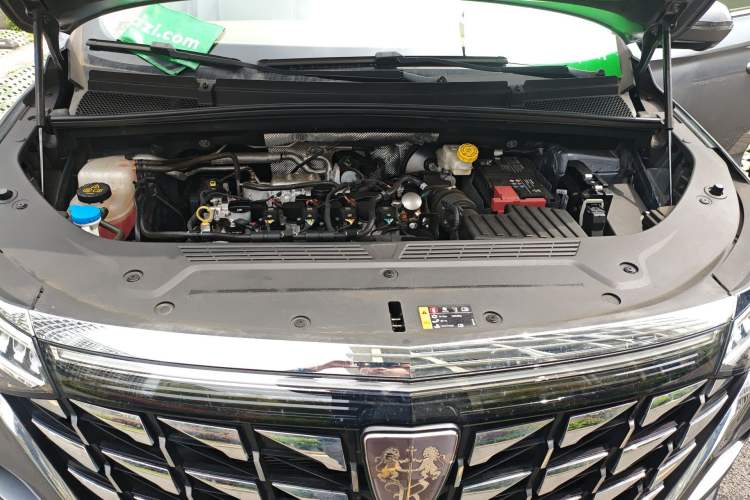 Used Roewe iMAX8 2023 400TGI Comfort Edition Engine Bay