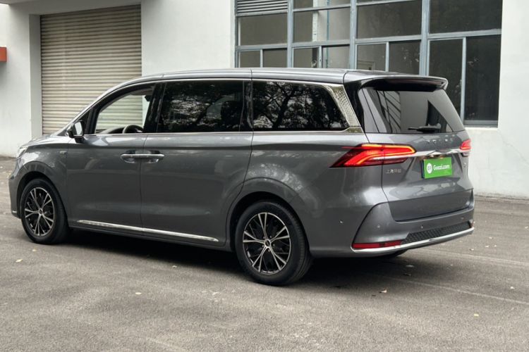 Used Roewe iMAX8 2023 400TGI Premium Edition Exterior 3