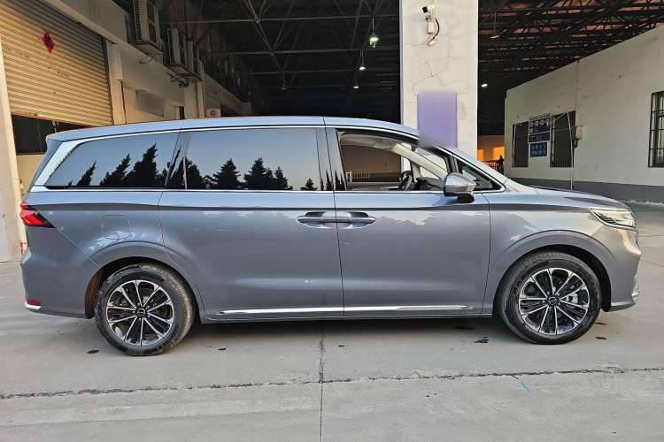 Used Roewe iMAX8 2023 400TGI Comfort Edition Exterior 3