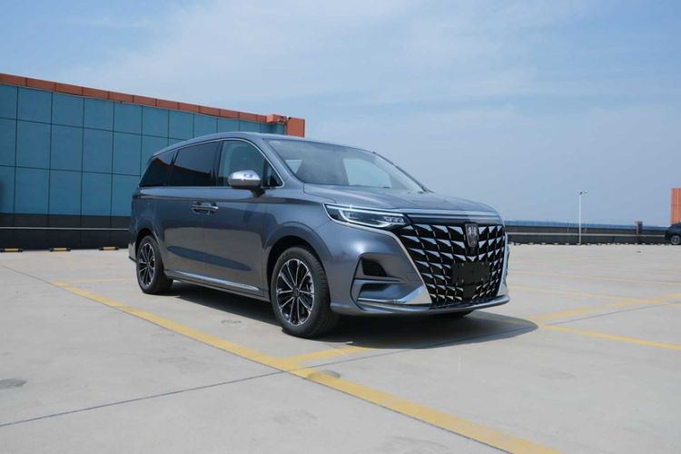 Used Roewe iMAX8 2023 400TGI Comfort Edition Exterior 3