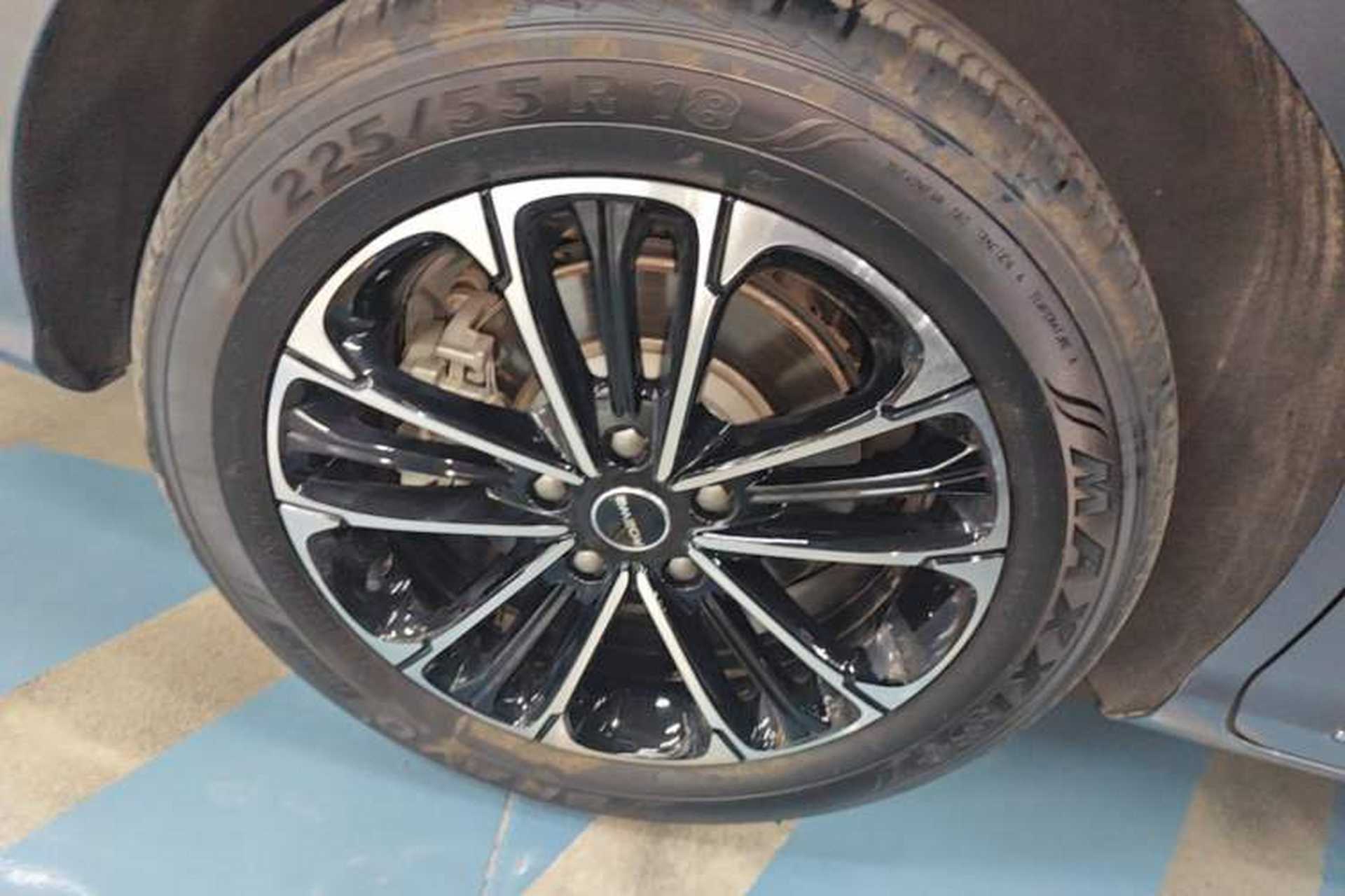Used Roewe iMAX8 2023 400TGI Comfort Edition Exterior 5