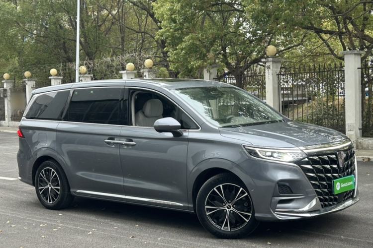 Used Roewe iMAX8 2023 400TGI Premium Edition Exterior 8
