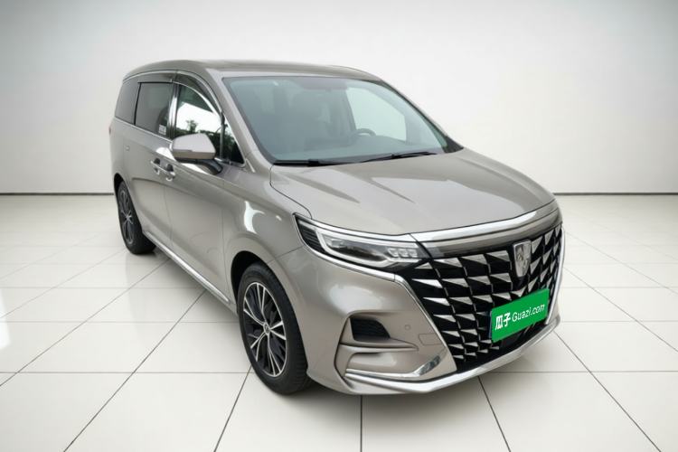 Used Roewe iMAX8 2023 400TGI Comfort Edition Front Right 45 Deg