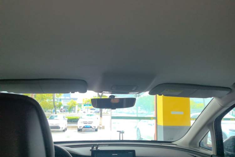 Used Roewe iMAX8 2023 400TGI Comfort Edition Headliner