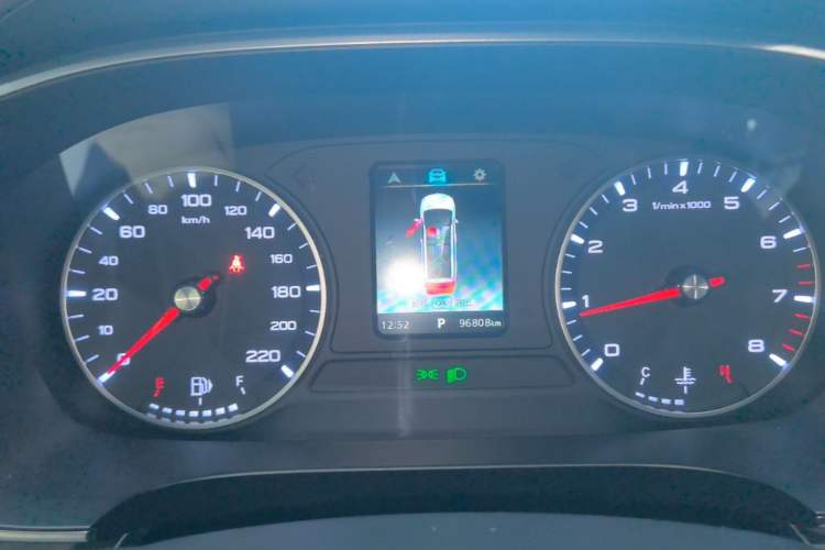 Used Roewe iMAX8 2023 400TGI Comfort Edition Instrument Cluster