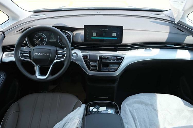 Used Roewe iMAX8 2023 400TGI Comfort Edition Interior 2