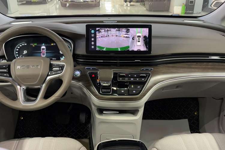 Used Roewe iMAX8 2023 400TGI Comfort Edition Interior 3