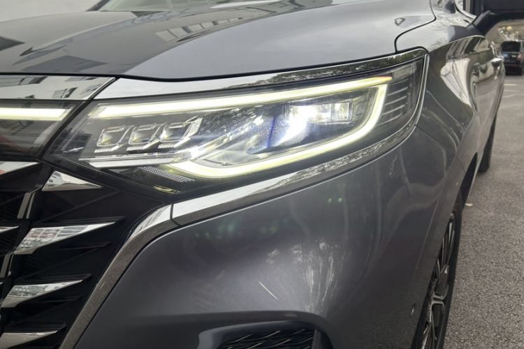 Used Roewe iMAX8 2023 400TGI Premium Edition Left Front Headlight