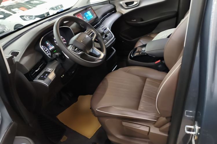 Used Roewe iMAX8 2023 400TGI Comfort Edition Left Front Seat