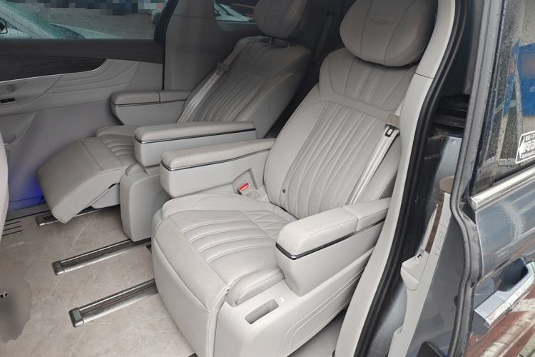 Used Roewe iMAX8 2023 400TGI Comfort Edition Left Rear Seat
