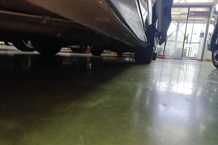 Used Roewe iMAX8 2023 400TGI Comfort Edition Left Side Sill