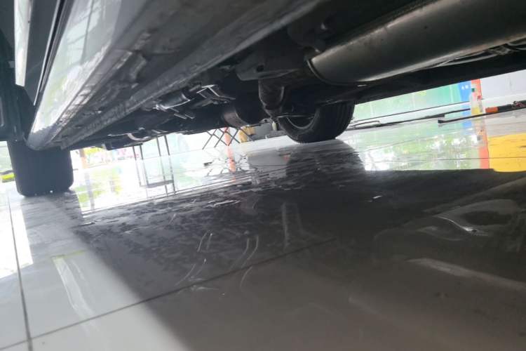 Used Roewe iMAX8 2023 400TGI Comfort Edition Left Side Sill