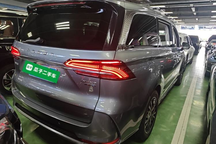 Used Roewe iMAX8 2023 400TGI Comfort Edition Rear Right 45 Deg