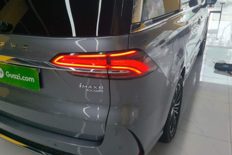 Used Roewe iMAX8 2023 400TGI Comfort Edition Right Rear Taillight