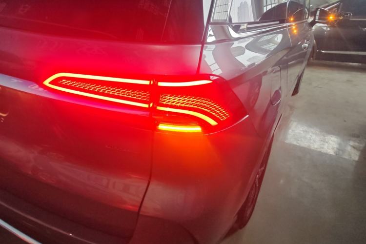 Used Roewe iMAX8 2023 400TGI Comfort Edition Right Rear Taillight