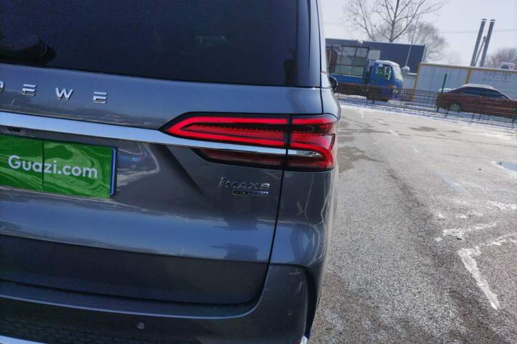 Used Roewe iMAX8 2023 400TGI Elite Edition Right Rear Taillight