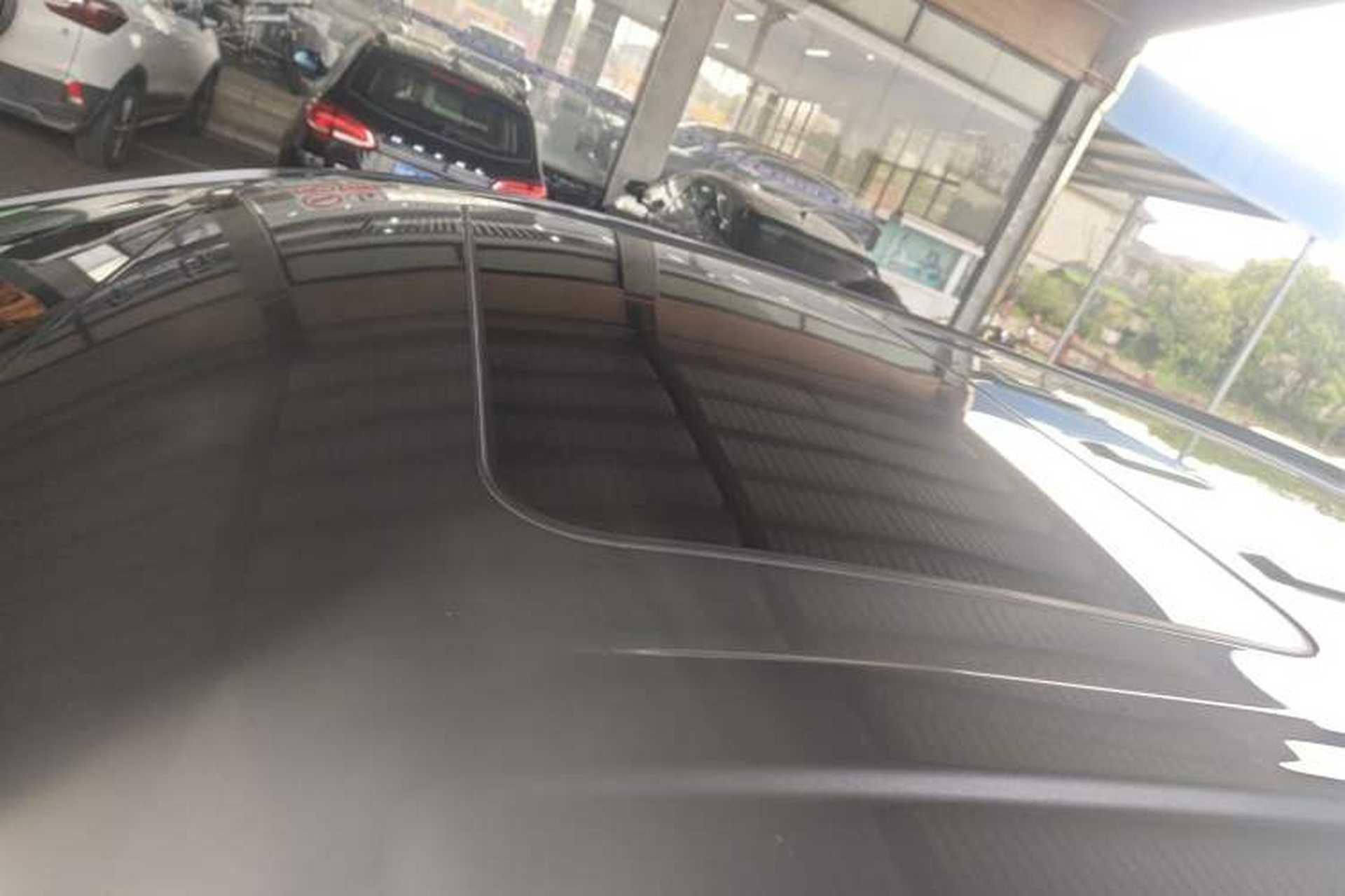 Used Roewe iMAX8 2023 400TGI Comfort Edition Roof