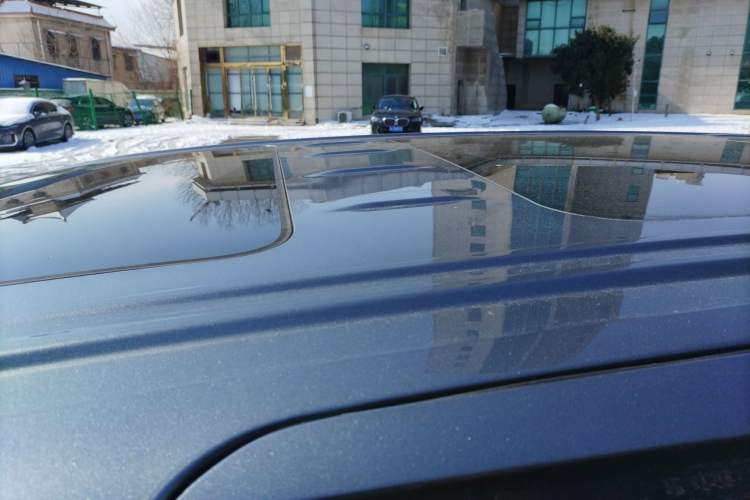 Used Roewe iMAX8 2023 400TGI Elite Edition Roof