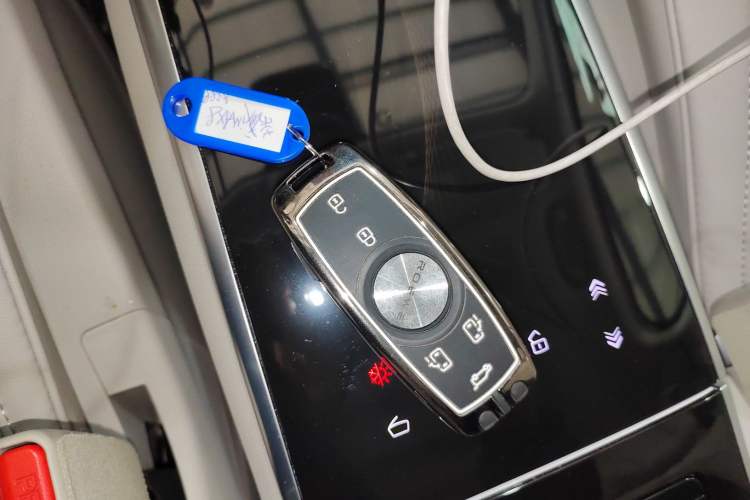 Used Roewe iMAX8 2023 400TGI Comfort Edition Vehicle Key