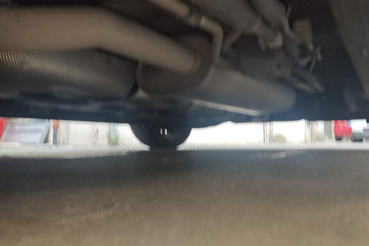 Used Roewe iMAX8 2023 400TGI Comfort Edition Chassis Front Left