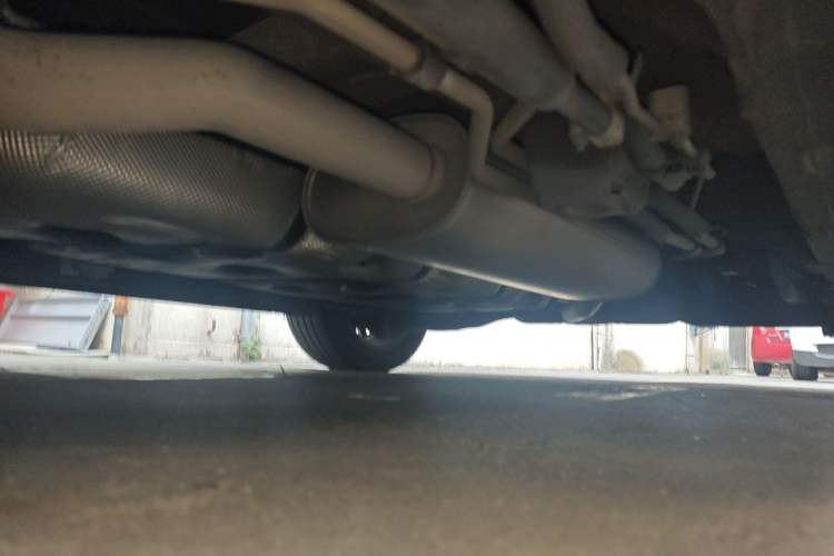 Used Roewe iMAX8 2023 400TGI Comfort Edition Chassis Rear Left