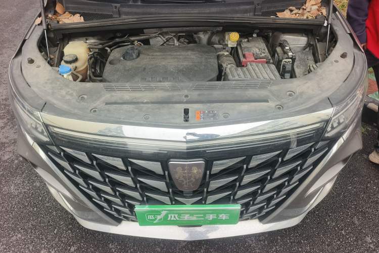 Used Roewe iMAX8 2023 400TGI Comfort Edition Engine Bay