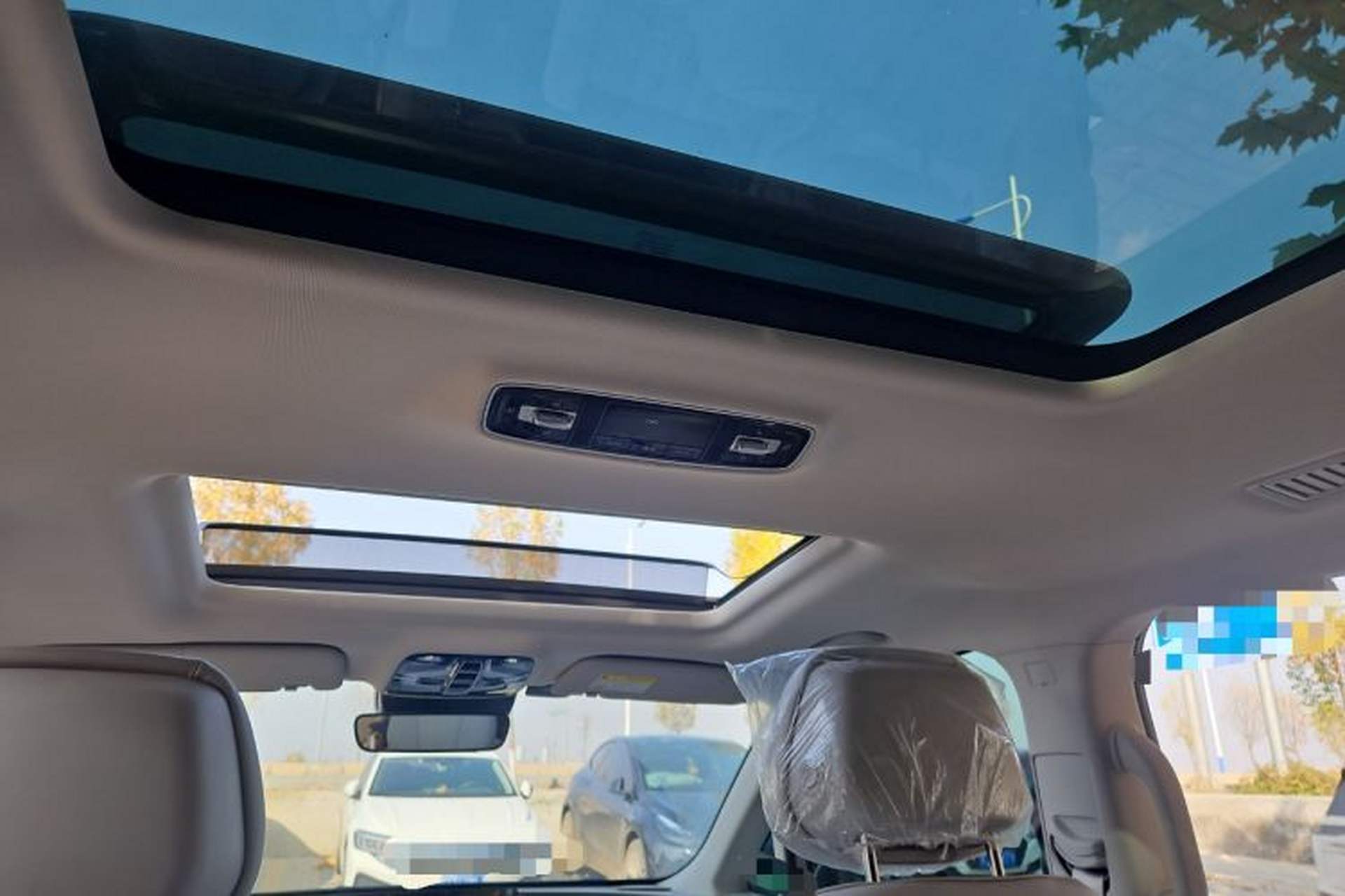 Used Roewe iMAX8 2023 400TGI Comfort Edition Headliner