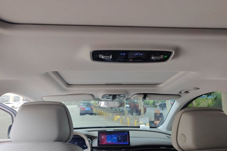 Used Roewe iMAX8 2023 400TGI Comfort Edition Headliner
