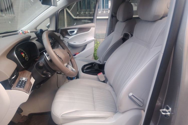 Used Roewe iMAX8 2023 400TGI Elite Edition Left Front Seat
