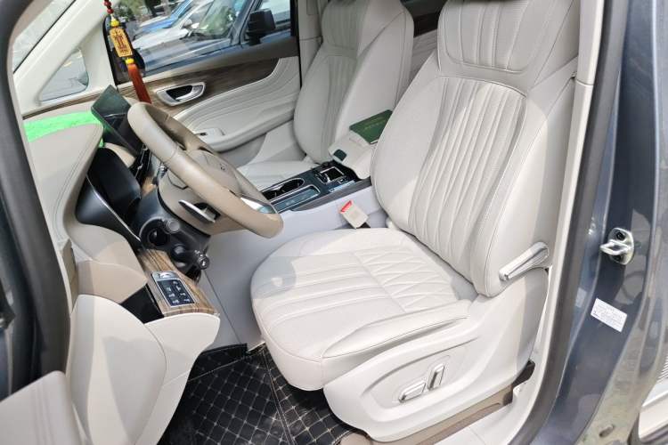 Used Roewe iMAX8 2023 400TGI Comfort Edition Left Front Seat