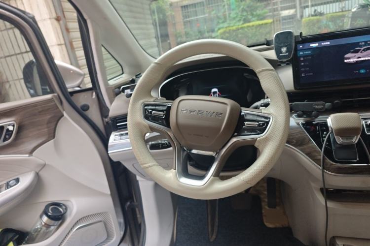 Used Roewe iMAX8 2023 400TGI Comfort Edition Steering Wheel