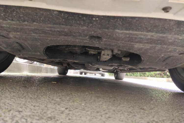 Used Roewe iMAX8 2023 400TGI Comfort Edition Chassis Front