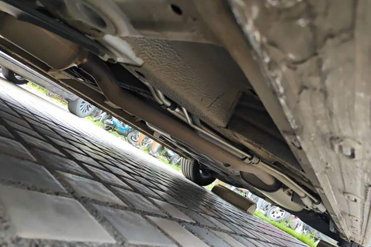 Used Roewe iMAX8 2023 400TGI Comfort Edition Chassis Front Left