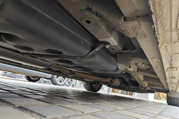Used Roewe iMAX8 2023 400TGI Comfort Edition Chassis Rear Right