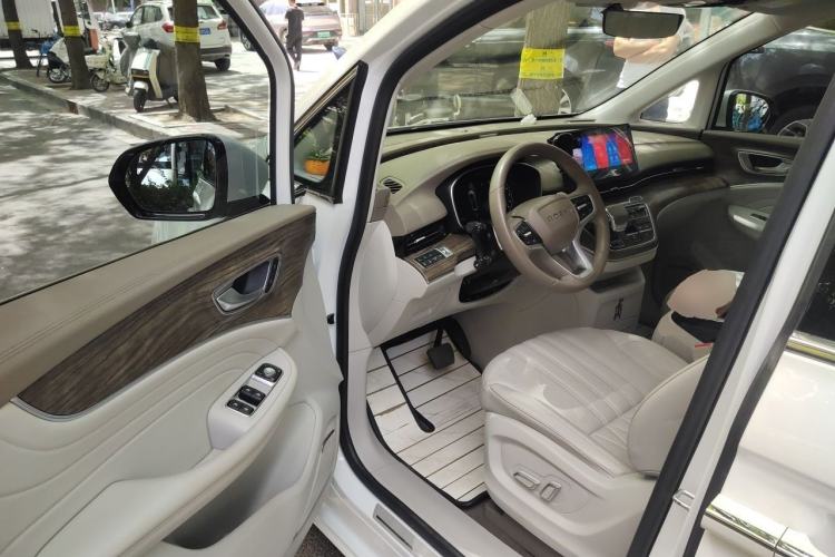 Used Roewe iMAX8 2023 400TGI Comfort Edition Driver Seat