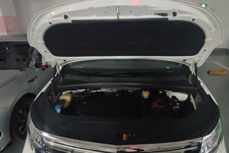Used Roewe iMAX8 2023 400TGI Comfort Edition Engine Bay