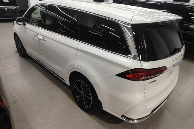 Used Roewe iMAX8 2023 400TGI Comfort Edition Exterior 2