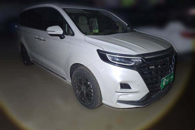 Used Roewe iMAX8 2023 400TGI Elite Edition Front Right 45 Deg