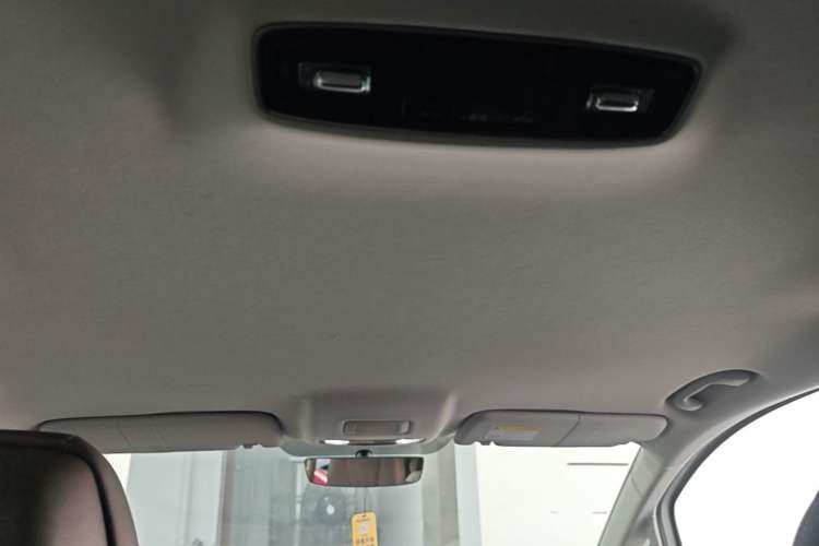 Used Roewe iMAX8 2023 400TGI Comfort Edition Headliner