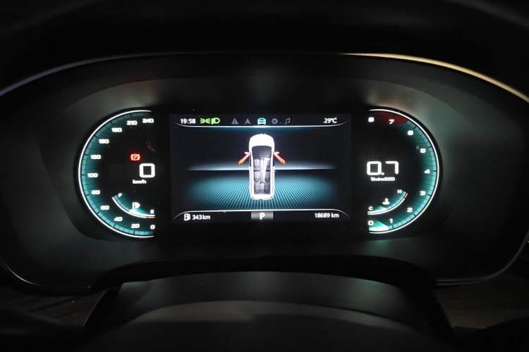 Used Roewe iMAX8 2023 400TGI Elite Edition Instrument Cluster