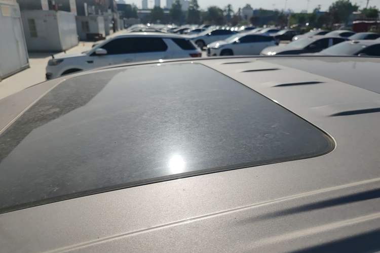 Used Roewe iMAX8 2023 400TGI Comfort Edition Roof