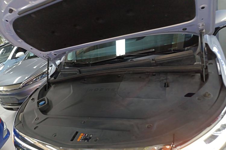 Used Roewe iMAX8 New Energy 2022 First-Class Platinum Edition Engine Bay