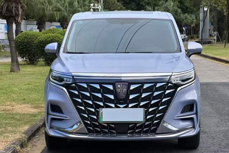 Used Roewe iMAX8 New Energy 2022 First-Class Platinum Edition Exterior 2