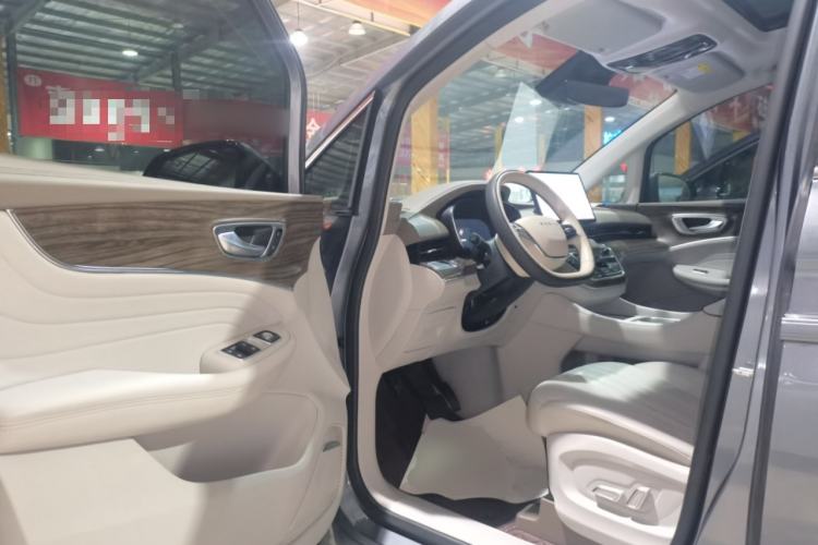 Used Roewe iMAX8 New Energy 2025 1.5T DMH Lu Zun Deluxe Edition Driver Seat