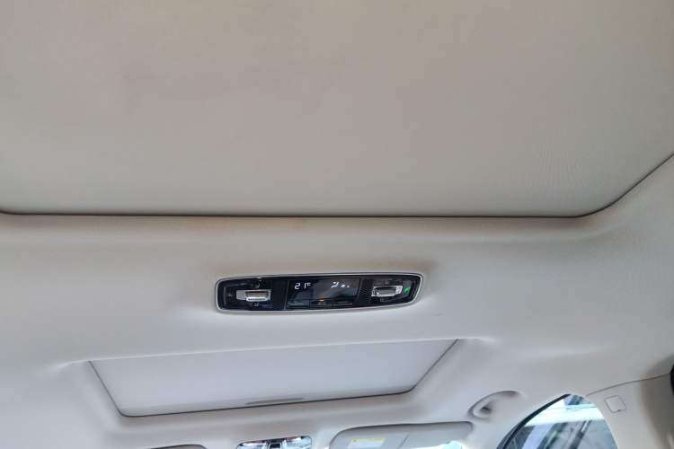 Used Roewe iMAX8 New Energy 2022 First-Class Platinum Edition Headliner