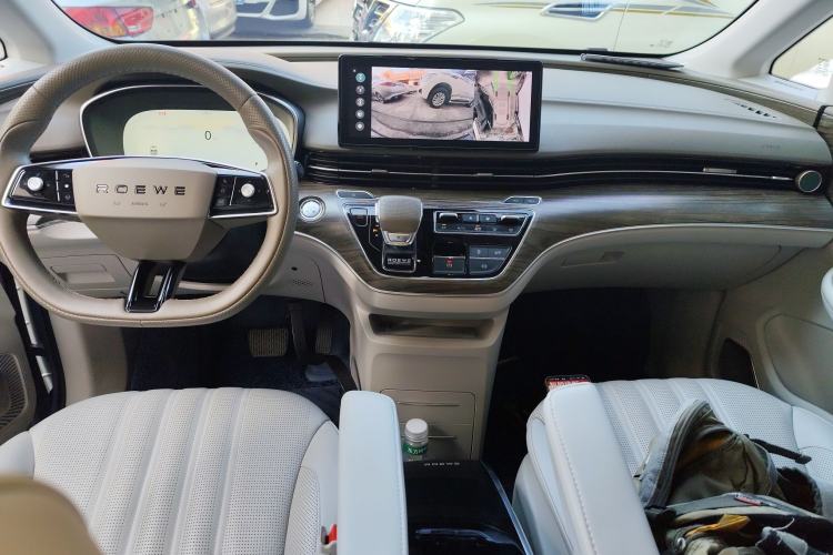 Used Roewe iMAX8 New Energy 2022 First-Class Platinum Edition Interior 2