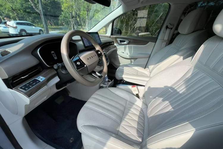 Used Roewe iMAX8 New Energy 2022 First-Class Platinum Edition Left Front Seat
